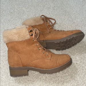 Winter Boots with fur